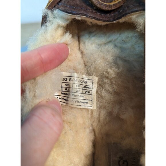 UGG Australia Chestnut Beige Moccasins Slippers Shoes Dakota 3050 Women’s Size 8 - Picture 9 of 11